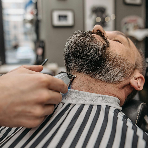 Baard trimmen en verzorging bij herenkapper Hisham in Dinteloord