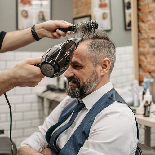 Haar styling en verzorging bij herenkapper Hisham in Dinteloord